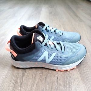 New Balance Fresh Foam Arishi V1 Trail Running shoe Kids Size 2